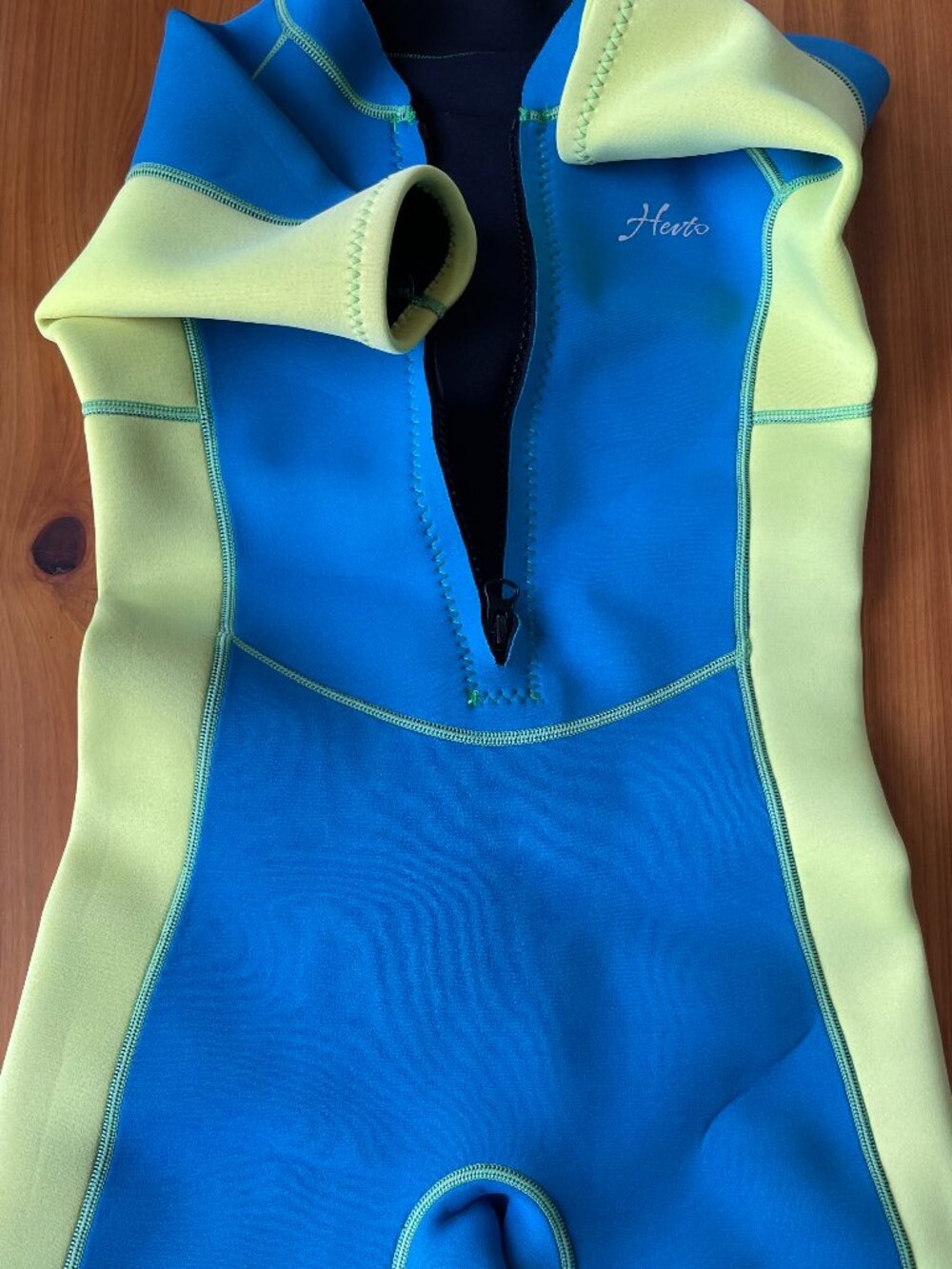 Wetsuit